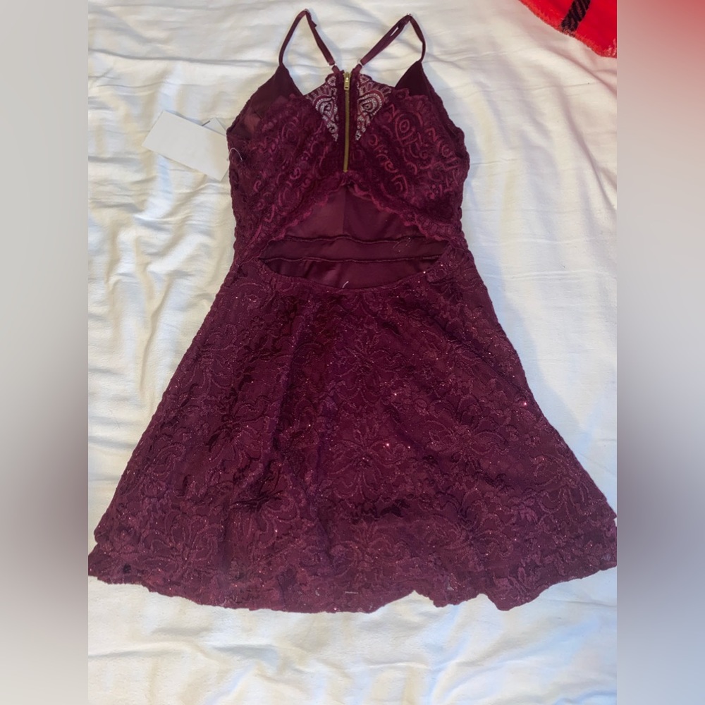 Honey and Rosie Lace Bra Back Double Hem Glittered Lace Dress - Picture 2 of 7
